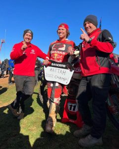 Daniel Sanders returns to desert racing in style