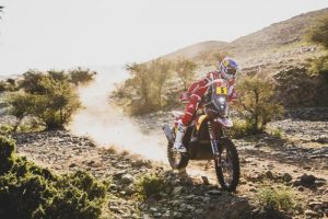 Daniel Sanders takes on the sands of Saudi Arabia in 2024 Dakar Rally