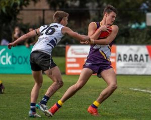 Mooroolbark teen lands VFL contract