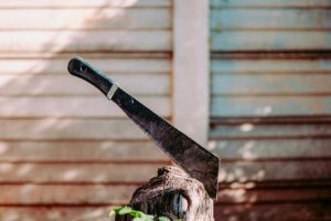 Victorian Government to tighten bail laws and ban machetes