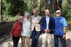 Coaltion pledges to reinstate $100 million for road sealing