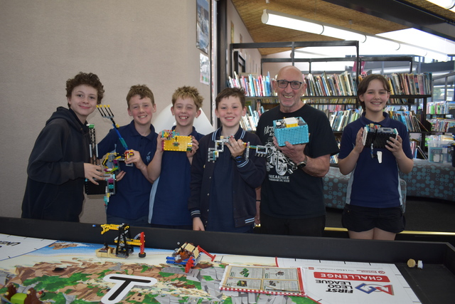 Coldstream Primary School’s LEGO League legends take on Nationals