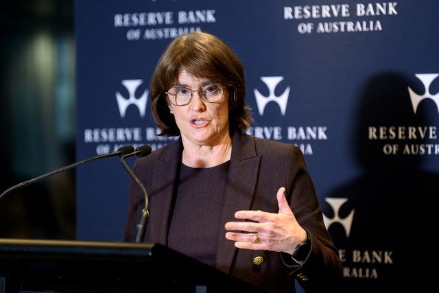 Borrowers denied Christmas bonus as rates stay on hold